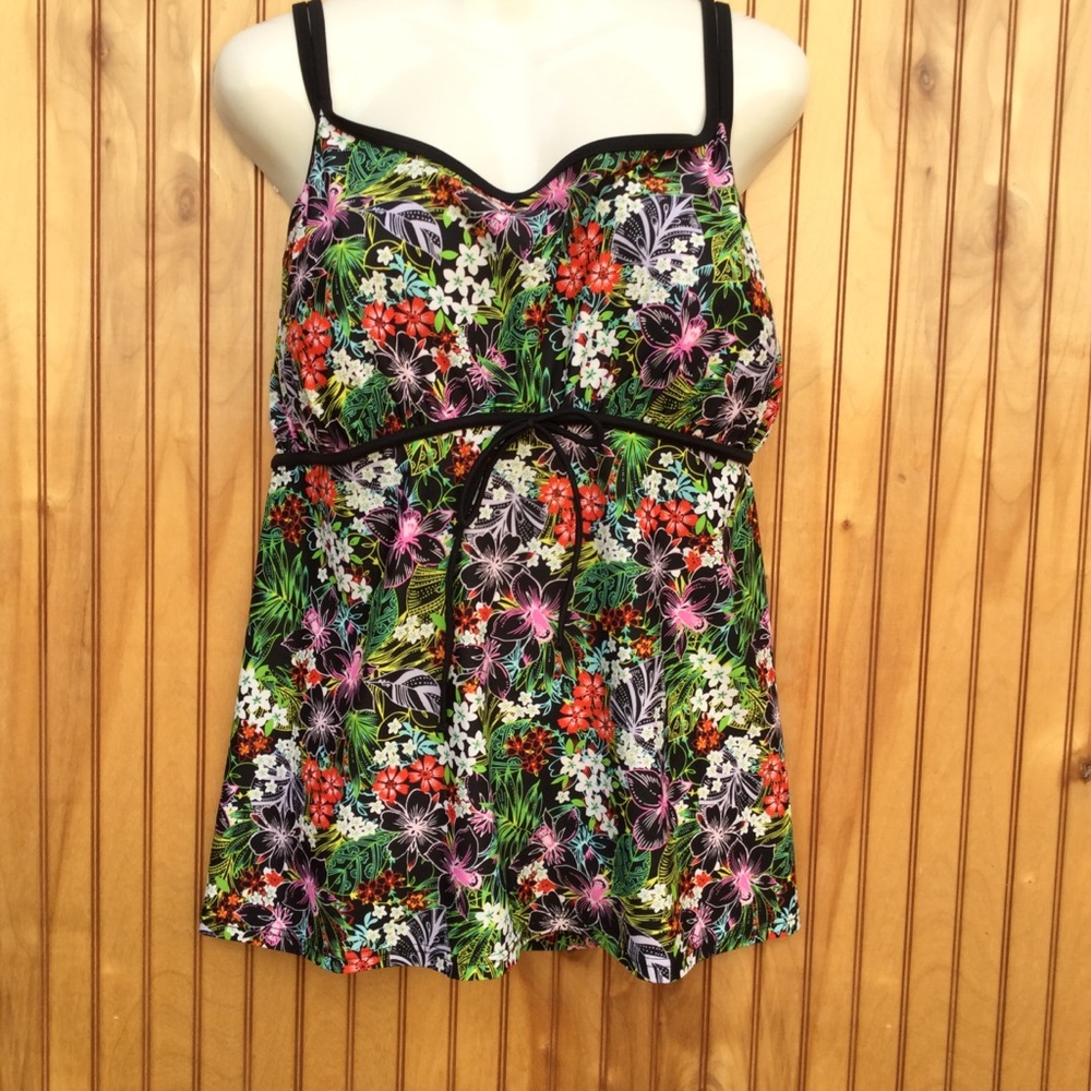 Fit 4 U Tankini Size 24W